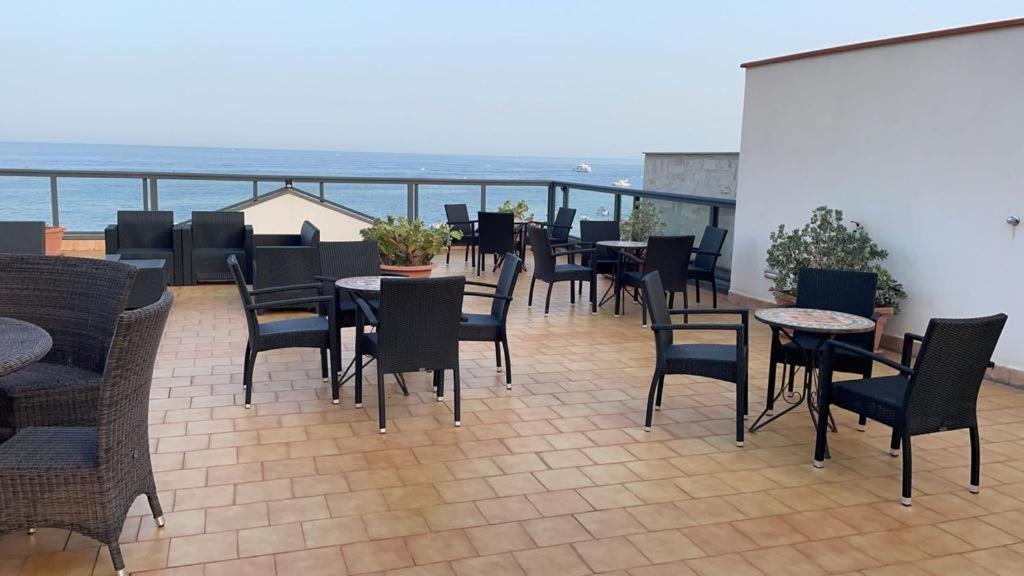 Sirina House Taormina Aparthotel Екстериор снимка